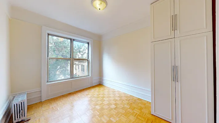 Rented by Bond New York | media 4