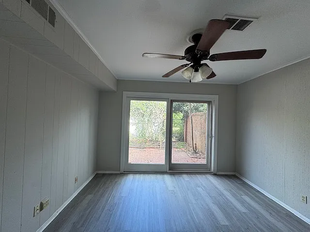 2261 Robin Lyn Ct — Photo 5