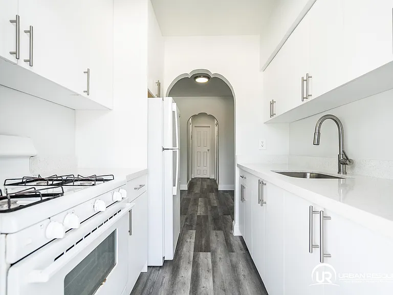 7911 Abbott Ave #7 — Photo 8
