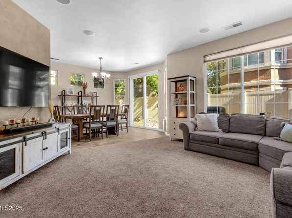 1811 Stetson Dr, Reno, NV 89521