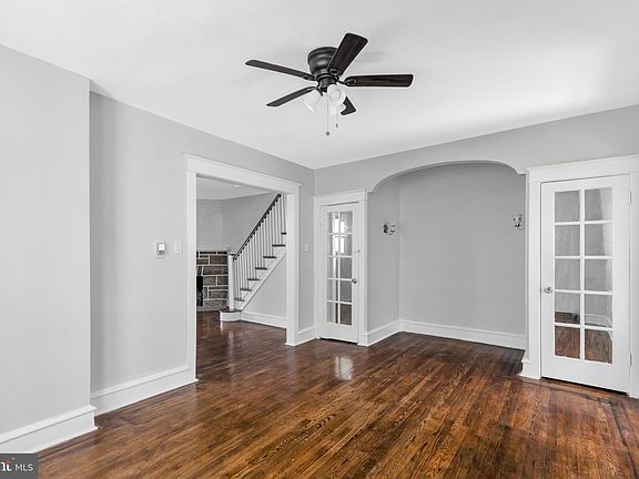 5th image of 4056 Ellendale Rd