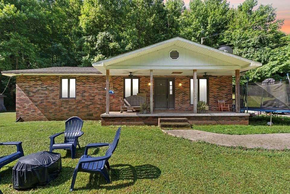 1st image of 110 Benton Rd
