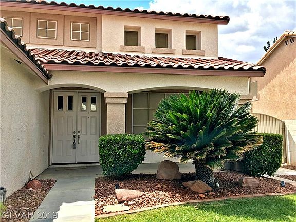 4th image of 8183 Skycrest Dr