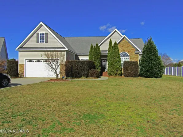 102 Mona Place, Pikeville, NC 27863