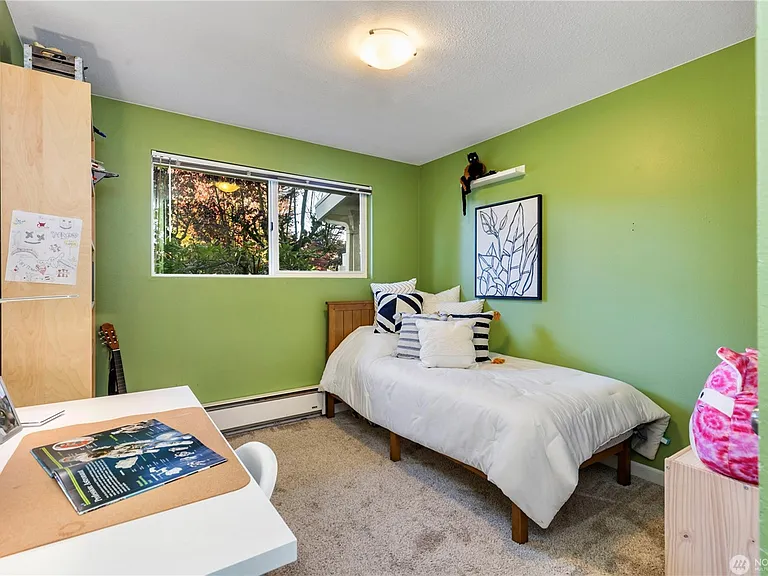 19011 Grannis Rd — Photo 11