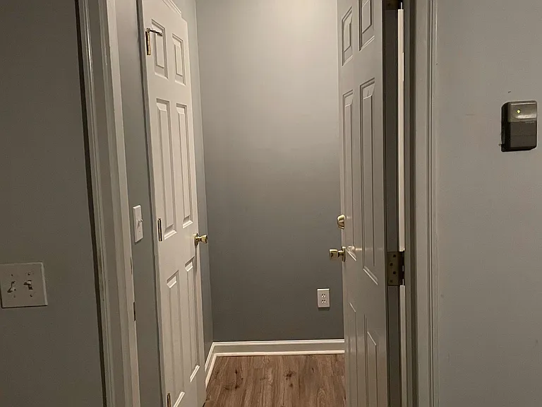 370 Charter Oak Ct — Photo 24