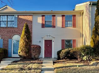 12 Stout Ct, Lawrence Township, NJ 08648