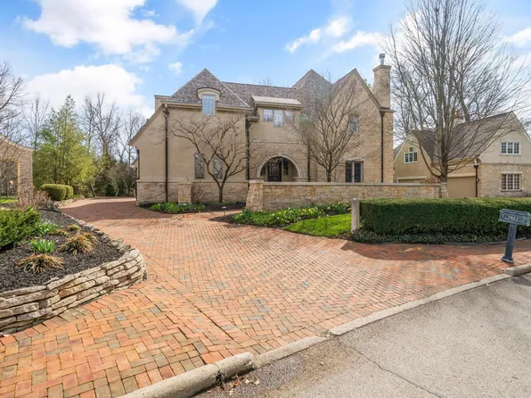 7871 Calverton Sq, New Albany, OH 43054