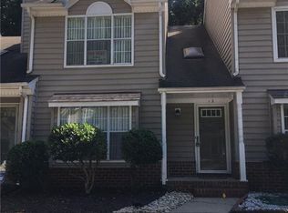 12 Red Oak Pl, Hampton, VA 23666