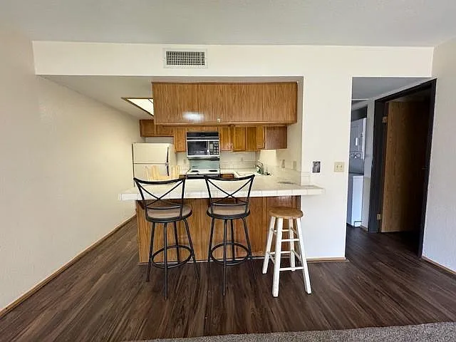 454 Riverfront Dr #212 — Photo 12