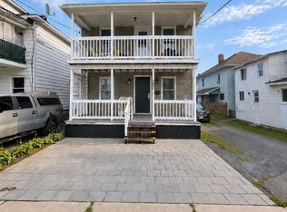 302 Easton Ave, Cornwall, ON K6H1W9