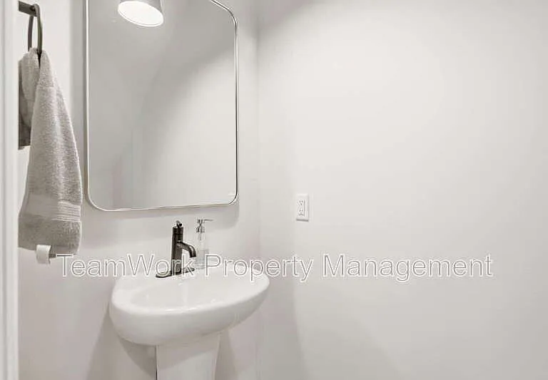 506 Green Fern Dr — Photo 14