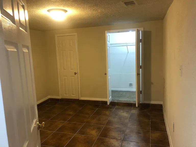 705 Church St #1 — Photo 8