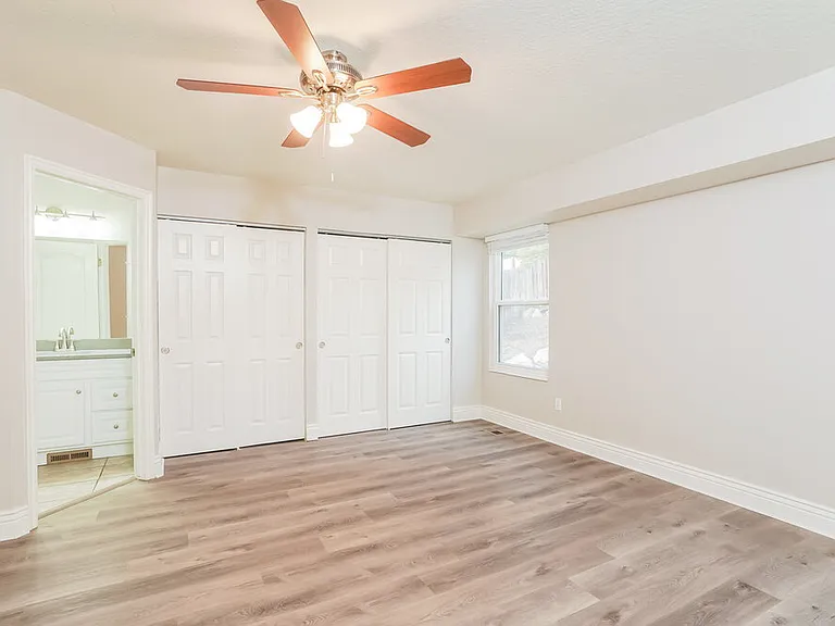 11959 Aspen Ridge Rd — Photo 10