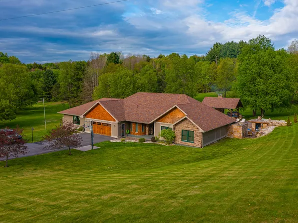 122 Miner Rd, Malone, NY 12953