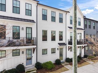 144 Chestnut Cir, Atlanta, GA 30342