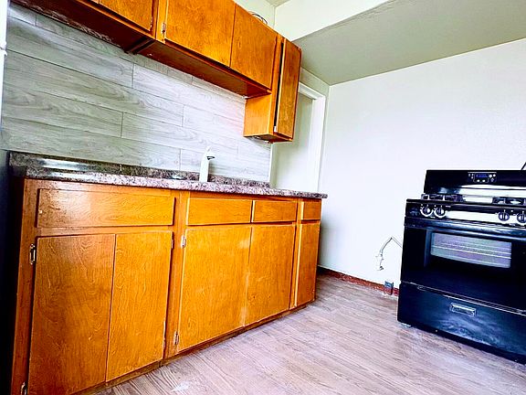 4th image of 7603 Hermosillo Dr