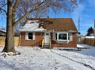 6755 Maple Ct, Bridgeview, IL 60455