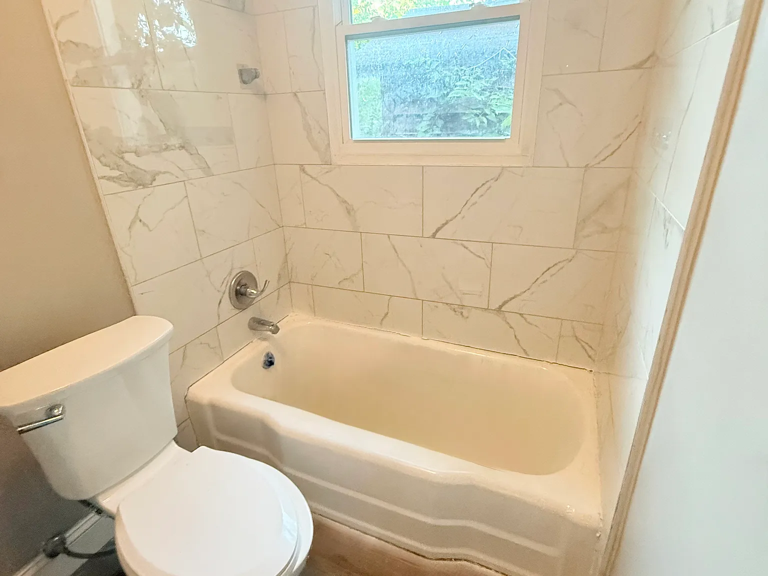 3 bed, 1294 sqft, $1,750 — Photo 4