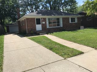 1019 Harrington St, Mount Clemens, MI 48043