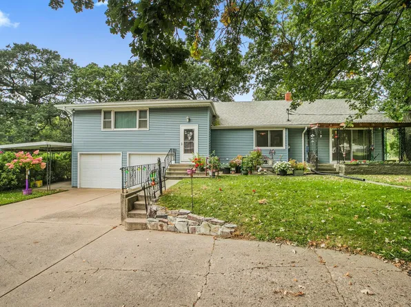 1300 10th St NE, Sauk Rapids, MN 56379