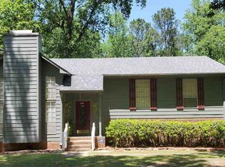 3240 Larrabee Ln, Bessemer, AL 35023
