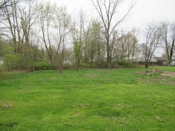 4126 E Maple Grove Ave, Fort Wayne, IN 46806