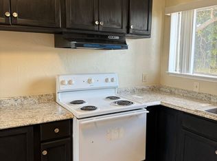 Simplify Your Budget: Utilities Included in This Updated Oakland 2-Bed Apartment, Oakland, CA 94603
