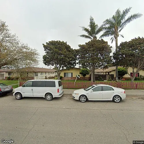 404 N M St #B Photo 1