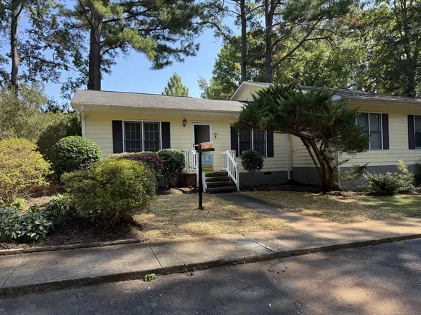 146 Hanks St APT 1-3, Pittsboro, NC 27312