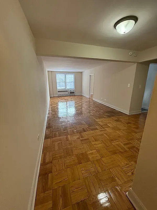 Building Photo - 405 Westminster Rd #RJ3