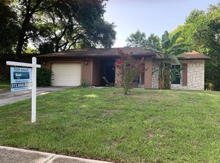 614 King Louis Ct, Seffner, FL 33584