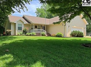 7204 Hickory Way, Hutchinson, KS 67502