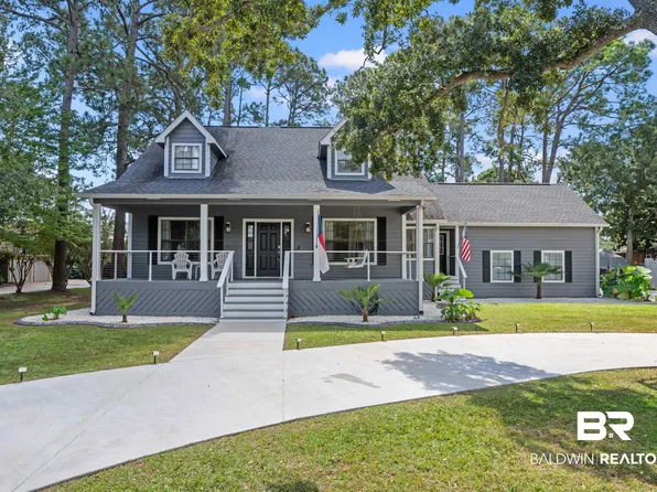 437 Wedgewood Dr, Gulf Shores, AL 36542