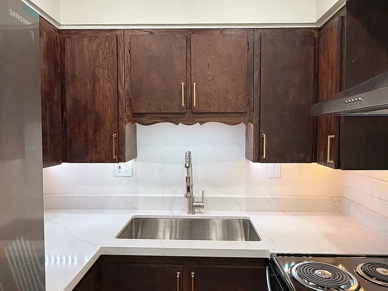 Newly Remodeled Kitchen