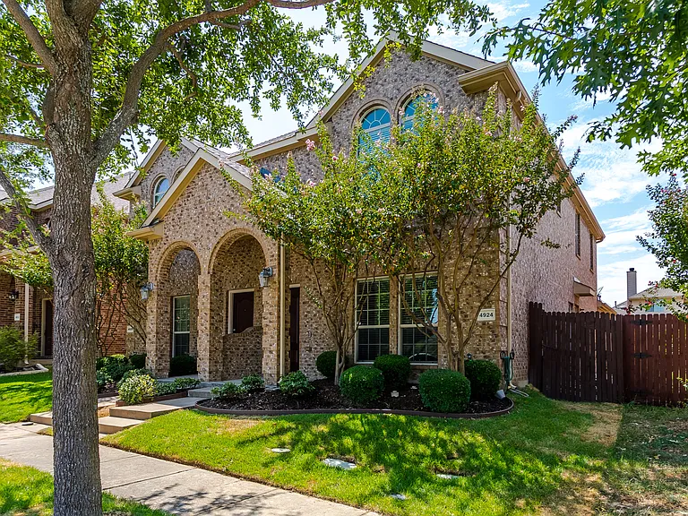 4924 Stray Creek Ln — Photo 38