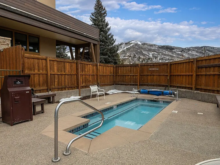 2200 Apres Ski Way #2-ID1564307P — Photo 25