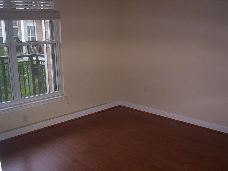 501 Hungerford Dr #268 — Photo 12