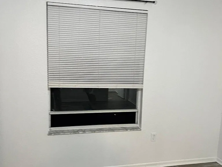 5259 Images Cir #207 — Photo 16