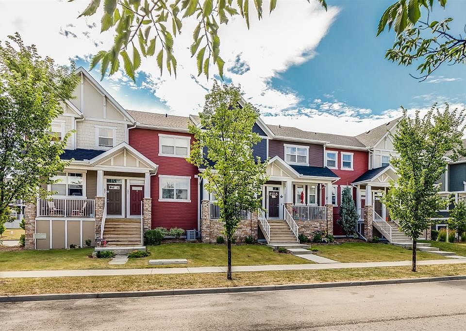 1st image of 1225 N Kings Heights Way SE #402