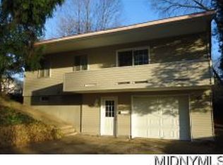 712 Buchanan Rd, Utica, NY 13502