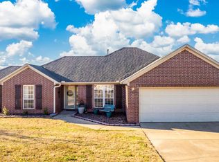 815 Elkhart Loop, Bryant, AR 72022