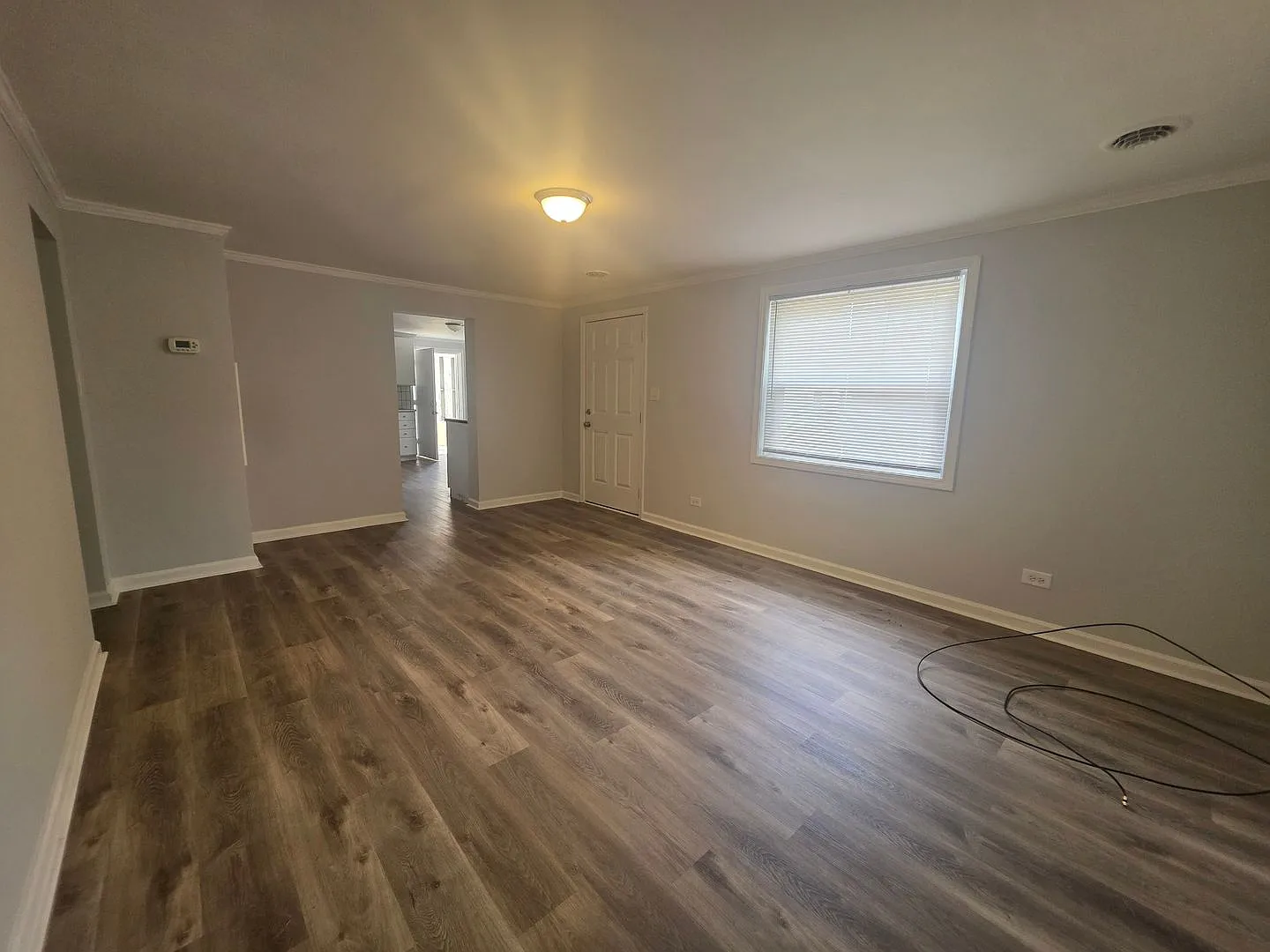 212 Oak Street — Photo 3