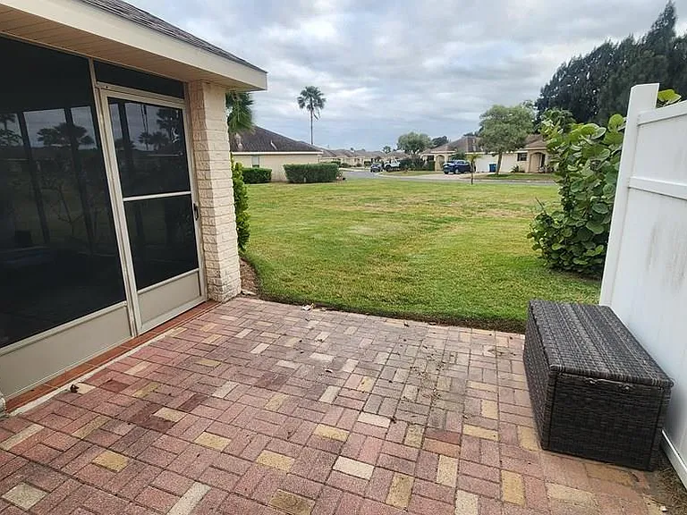 9 Doral Dr — Photo 16