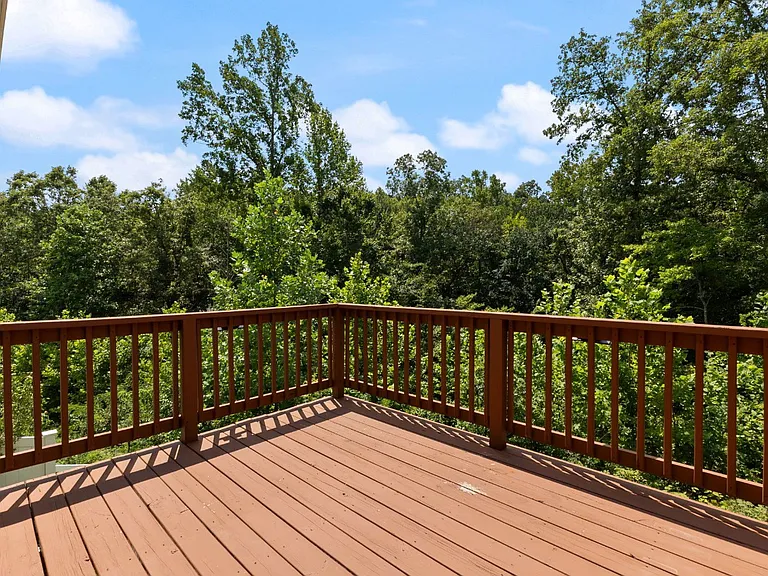 555 English Oak Ln — Photo 19