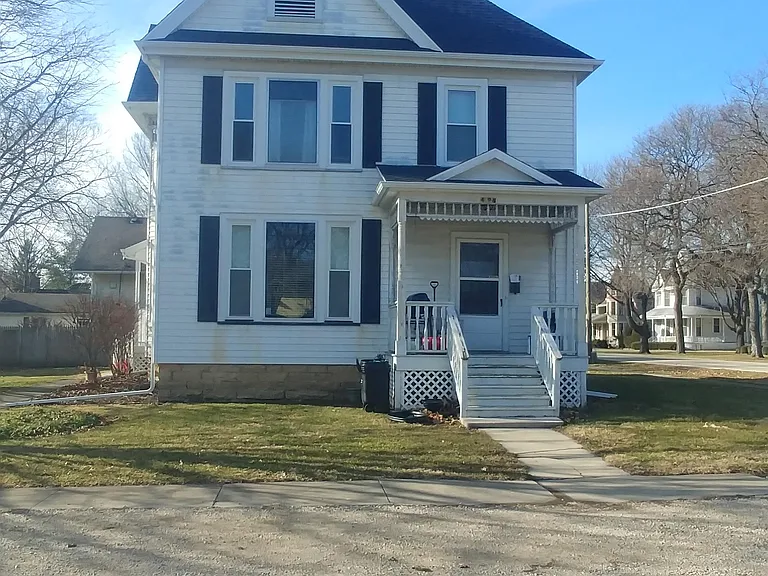 419 1/2 N Wolfe St — Photo 11