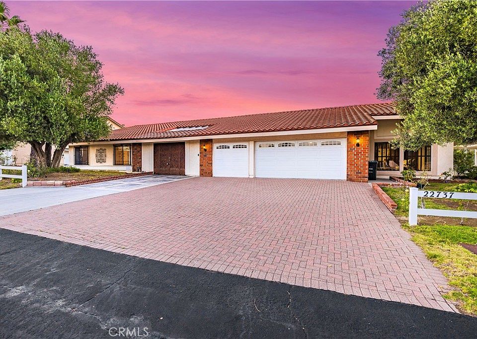 1st image of 22737 Timbertop Ln