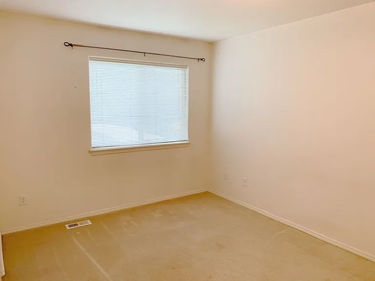 621 Donna Dr #A — Photo 18