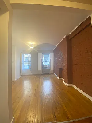 Rented by Kaden Realty | media 4