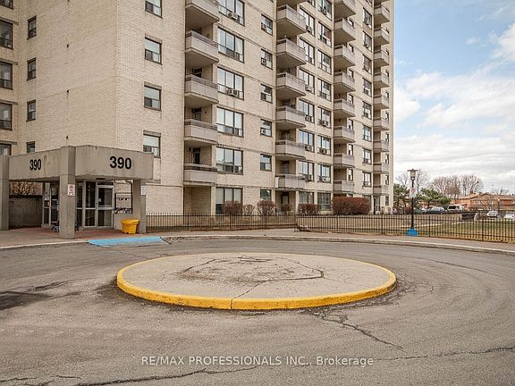 2nd image of 390 Dixon Rd #1405